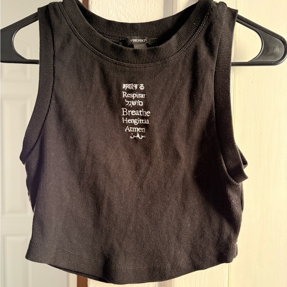 Forever 21 Black Graphic Crop Top - Picture 5 of 5